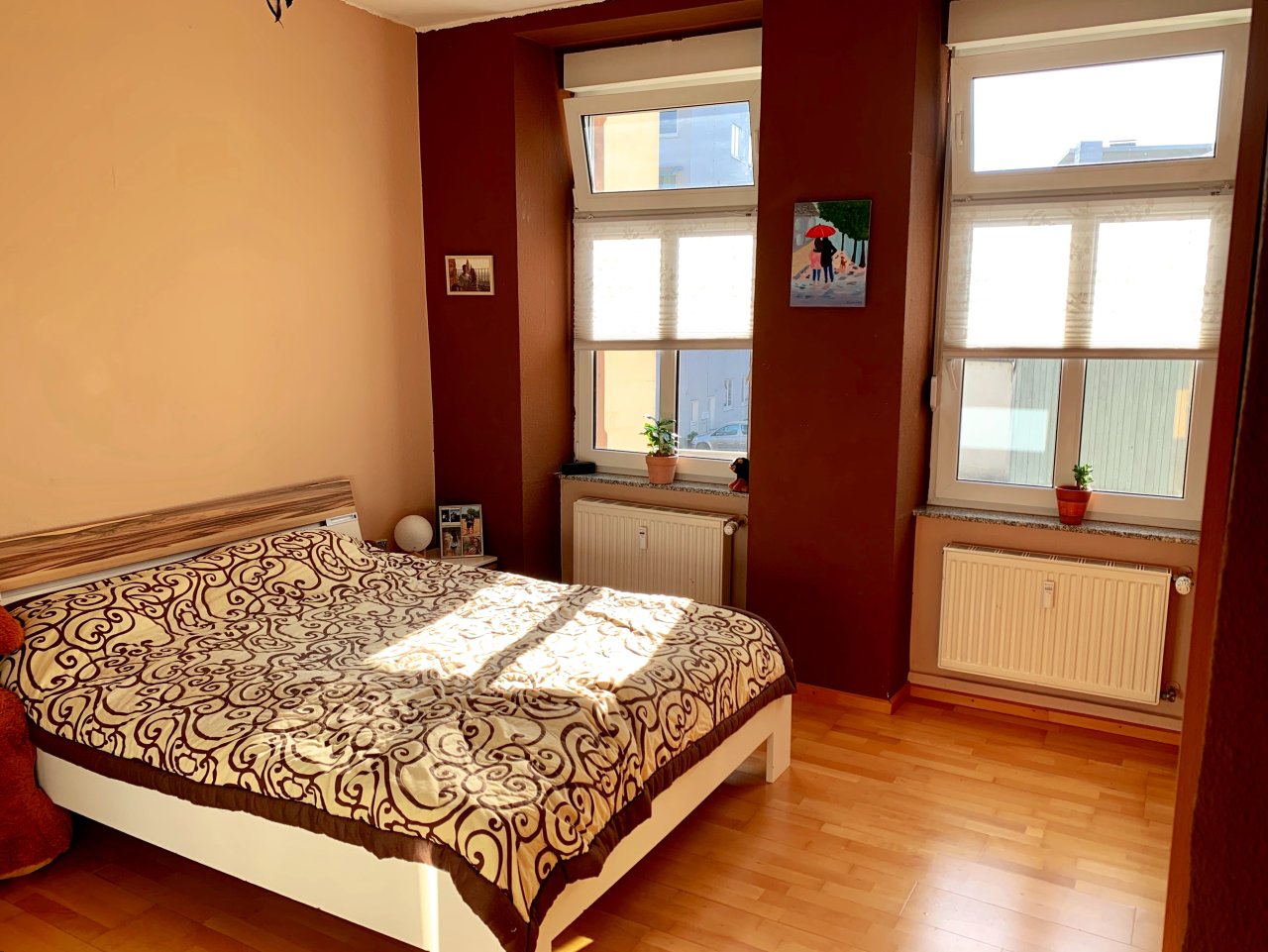 Seltene Gelegenheit im Karl-Marx-Viertel - Altbau - vollvermietet - 5 Wohneinheiten