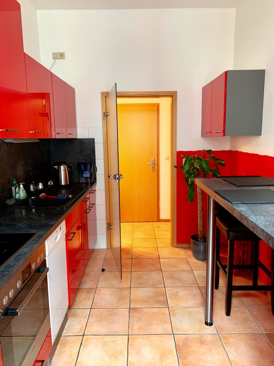 Seltene Gelegenheit im Karl-Marx-Viertel - Altbau - vollvermietet - 5 Wohneinheiten