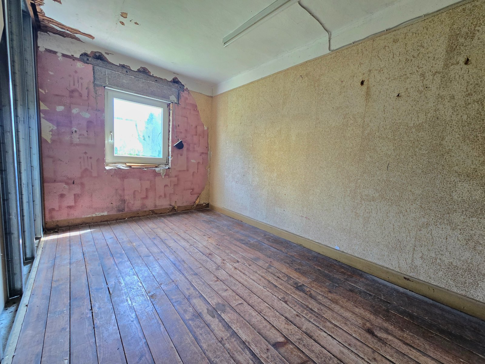 reserviert! Freistehendes Schmuckstück mit viel Potenzial und Charme – Das perfekte Projekt für Familien und Gestalter mit Vision