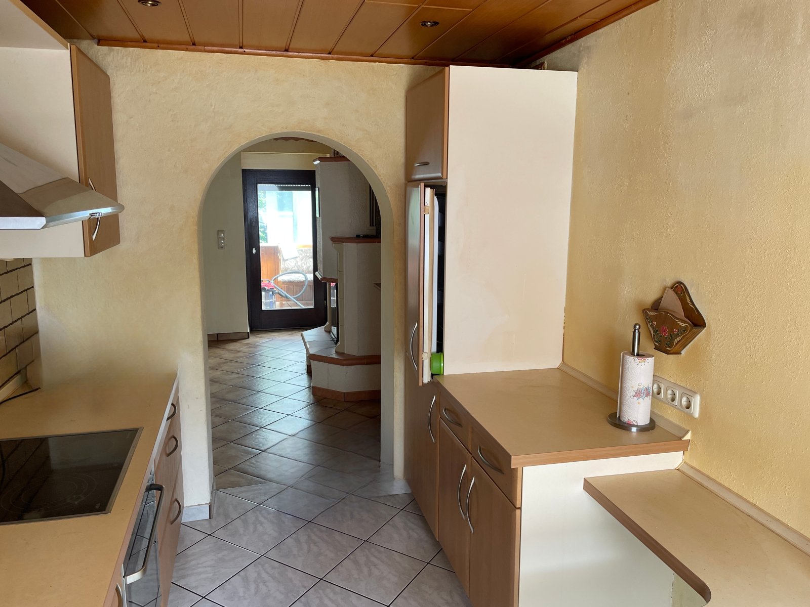 VERKAUFT!! Dudweiler, Geräumiges Ein- bis Zweifamilienhaus mit Wintergarten, Terrasse, Garage, eigenem Garten und viel Potenzial