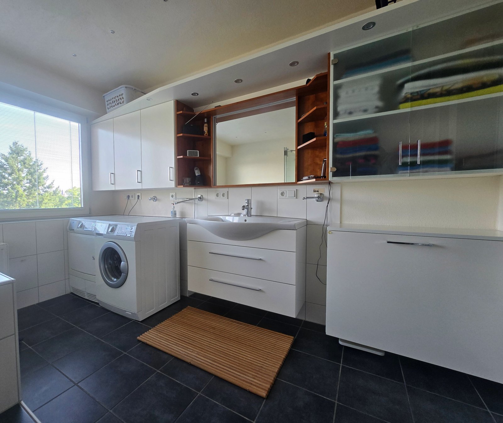 Über den Dingen wohnen - Seltene Maisonette-Gelegenheit in Bestlage mit Panorama-Aussicht