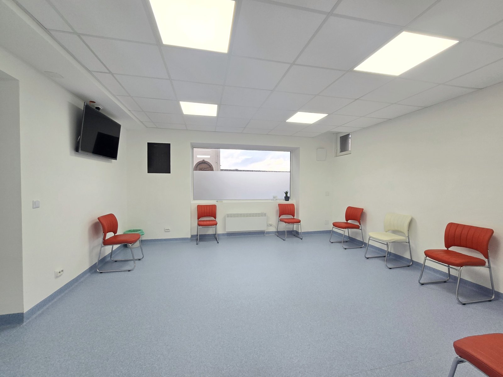 Premium-Ärztehaus mit 2 Praxisetagen & Appartements