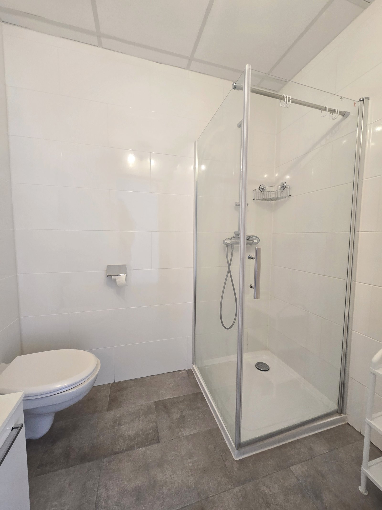 Premium-Ärztehaus mit 2 Praxisetagen & Appartements