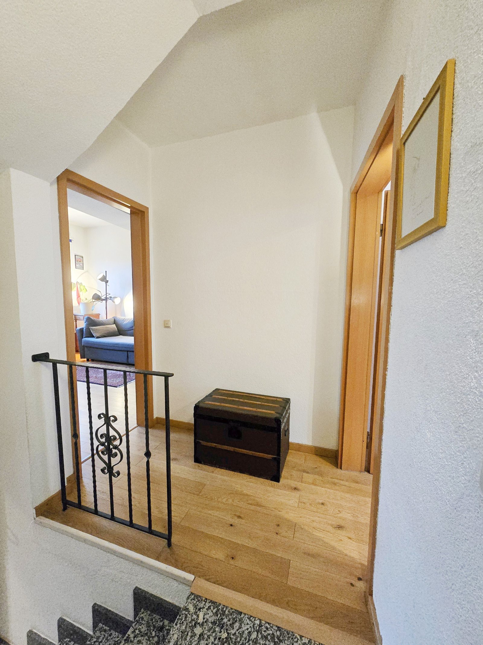 Freundliches Reihenmittelhaus mit Garten und ausgebautem Dachstudio