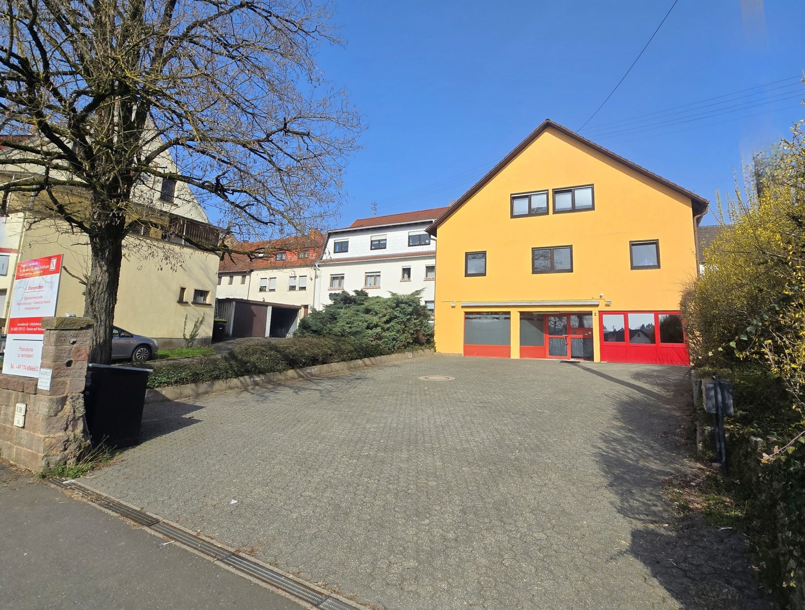 Werthaltiges Wohn- und Geschäftshaus (teilvermietet) mit attraktiver Wohnnutzung, moderner Praxisetage und weiterem Wertschöpfungspotenzial!