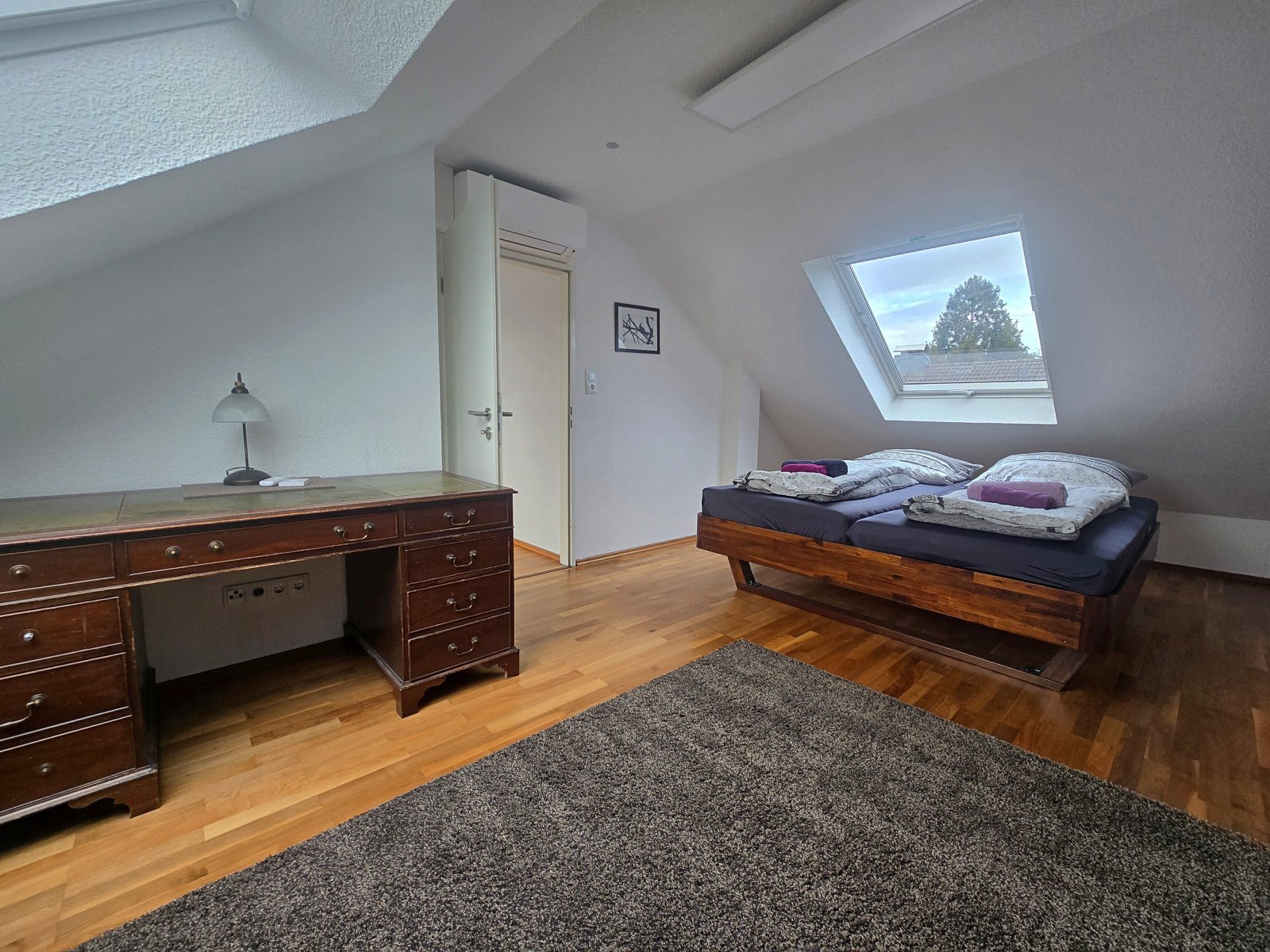 Maisonette mit Traumformat – zwei Kamine, Balkon im Terrassenstil und ein Wohnkonzept mit Seltenheitswert