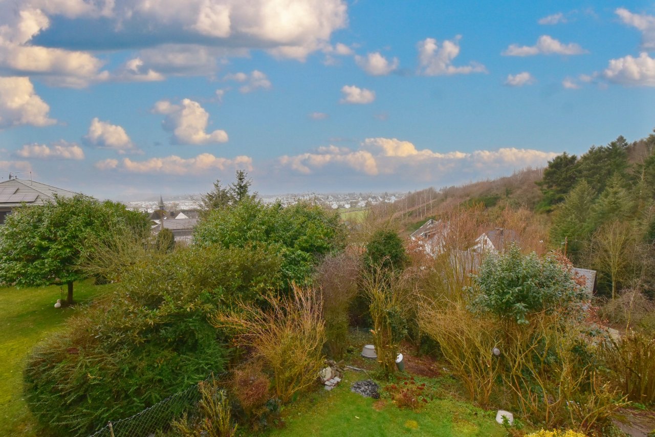 Blick von der Terrasse Wohnzimmer