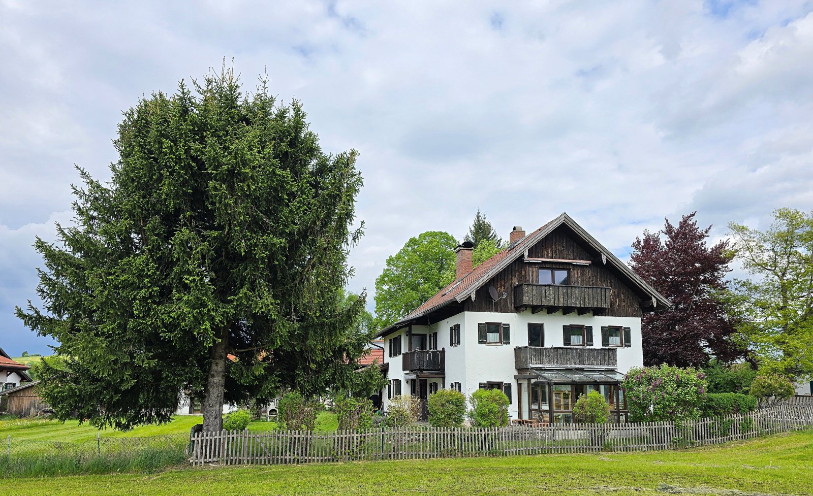 Rückansicht Rückansicht