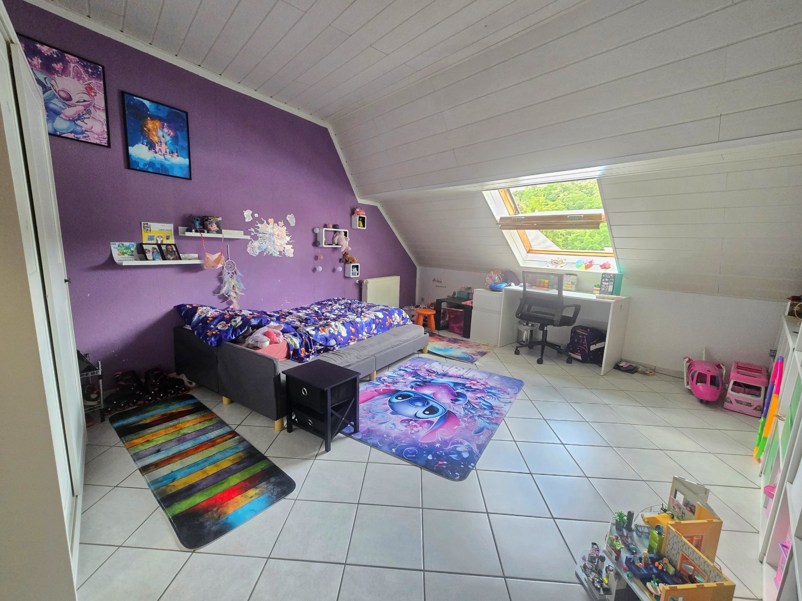Kinderzimmer bzw Schlafzimmer Kinderzimmer bzw Schlafzimmer