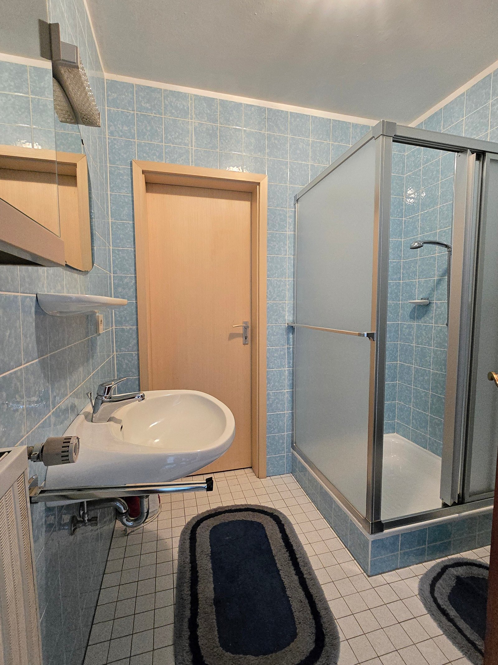 Duschbad im EG Duschbad im EG