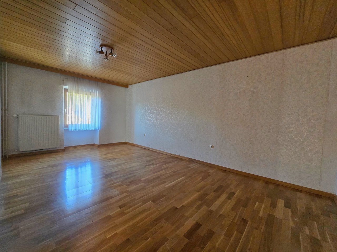 Zimmer 2 OG Zimmer 2 OG