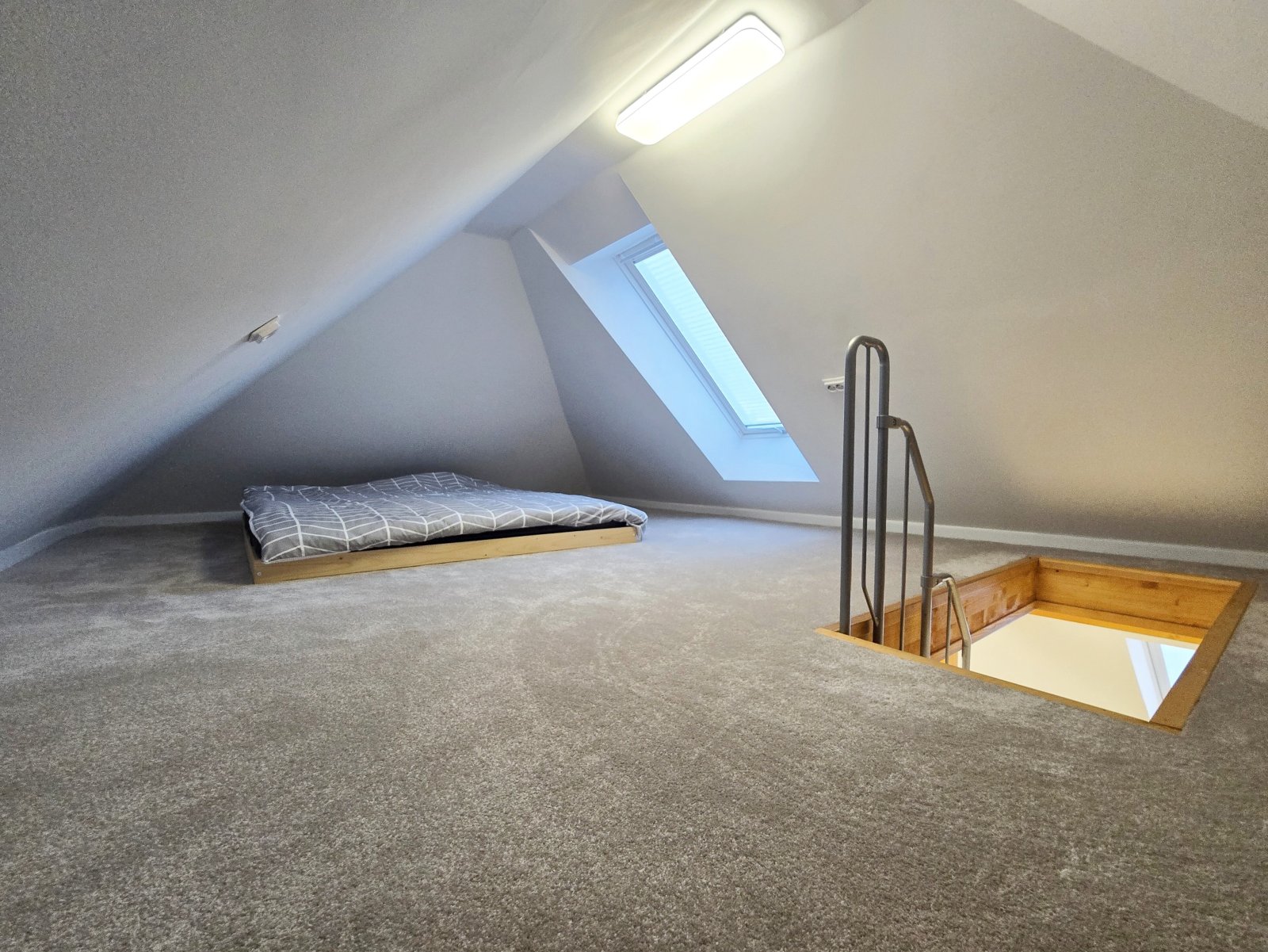 Appartement 3 DG Spitzboden Schlafbereich